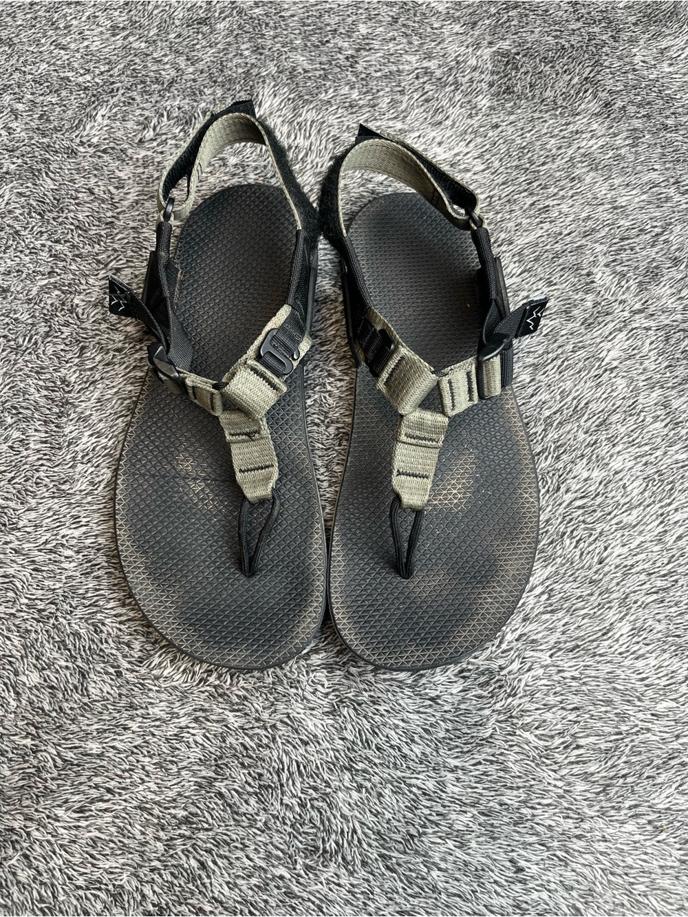 Bedrock Cairn Pro II Vibram Outdoor Hiking Sandals Men 7 Women 8 Black Green